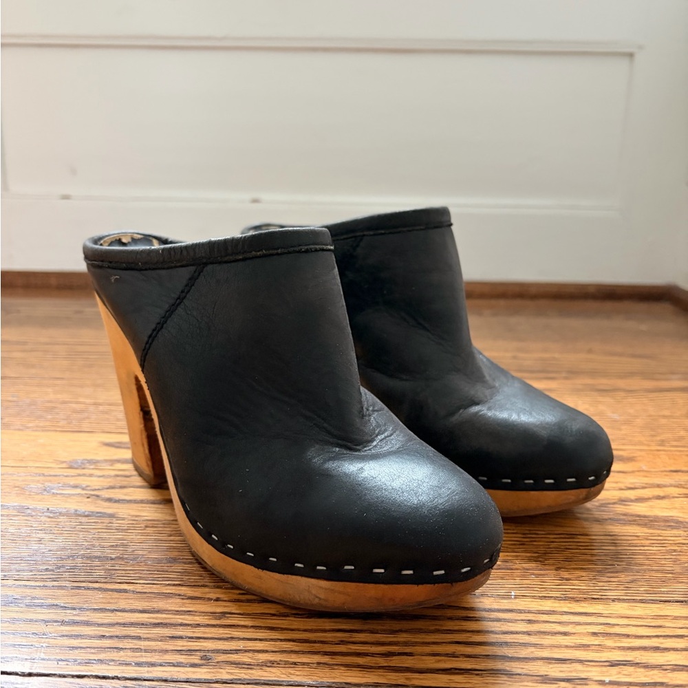 Dolce Vita Black Leather Mule Clogs with Wood Heel